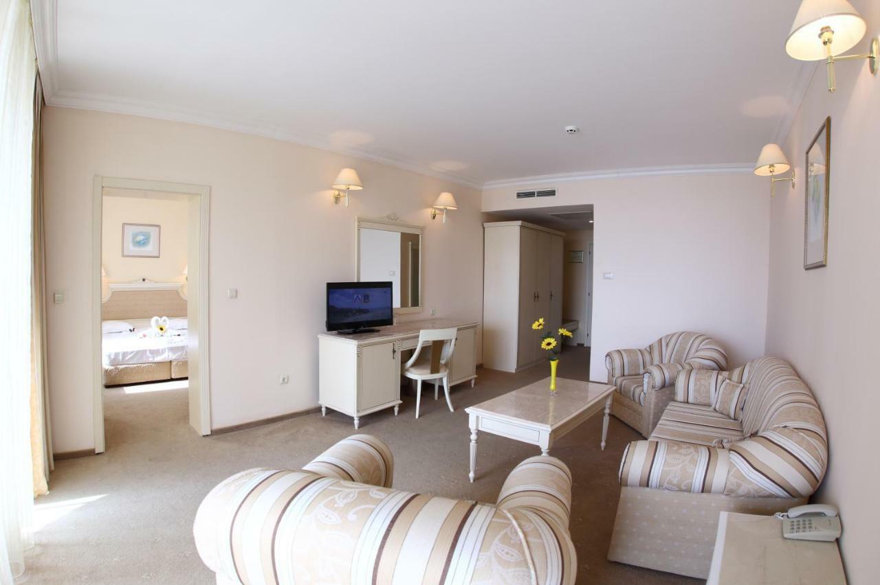 Duni Marina Beach Hotel 두니 외부 사진